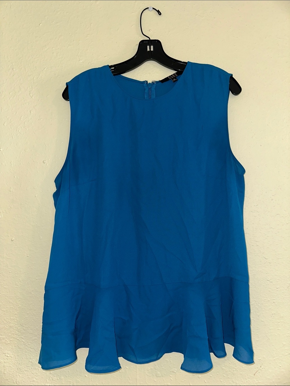 Alex Marie Vibrant Teal-Blue Ruffle-Hem Sleeveless Top EUC